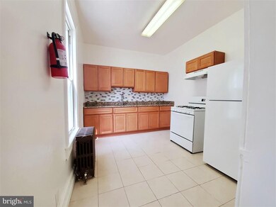 60 High St unit 2, Woodbury, NJ 08096 - photo 3