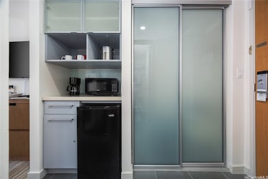 410 Atkinson Dr unit 954, Honolulu, HI 96814 - photo 5