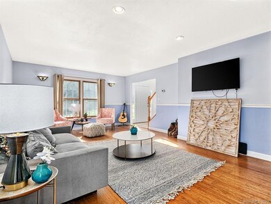 74 Forest Lake Dr, Asheville, NC 28803 - photo 6