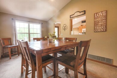 293 Valleybrook Cir, Howard, OH 43028 - photo 5