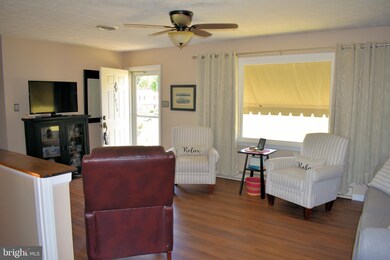 1920 Quigley Dr, Chambersburg, PA 17202 - photo 4