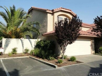 Front of Condo....end unit. More parking and only 1 common wall.