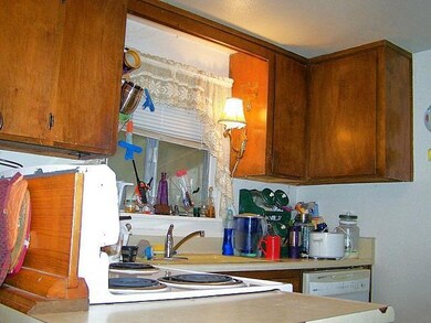 unlisted-address, Grants Pass, OR 97526 - photo 4