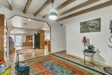 1702 Mesa-30