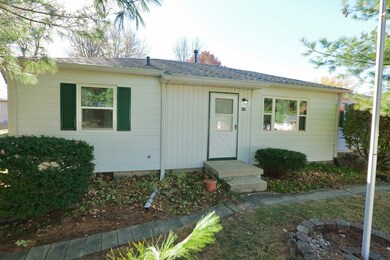 589 Parkway St, Whiteland, IN 46184 - photo 2