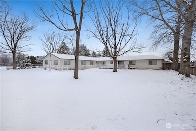 715 Locust St, Omak, WA 98841 - photo 6