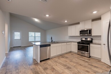 22126 Backspin, San Antonio, TX 78259 - photo 4