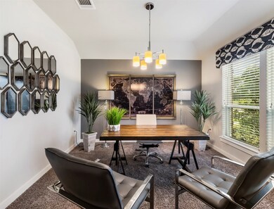 5170 Arbor Cove Ct, Alvin, TX 77511 - photo 5