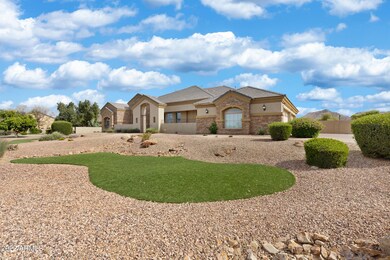21103 E Mewes Rd-4