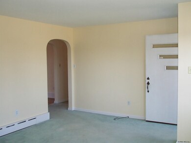 22 Kelton Ct, Albany, NY 12209 - photo 7