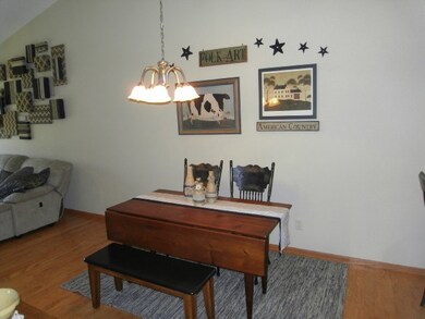 2633 Orchard Dr unit 3, Cedar Falls, IA 50613 - photo 7