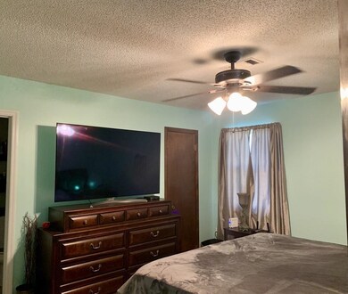 708 Fieldstone Rd, Warner Robins, GA 31093 - photo 2