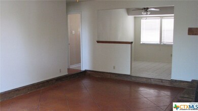 2726 Phyllis Dr, Copperas Cove, TX 76522 - photo 3