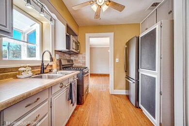 3410 Jewett Ave, Highland, IN 46322 - photo 6