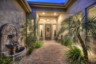 PRIVATE FRONT CENTER COURTYARD