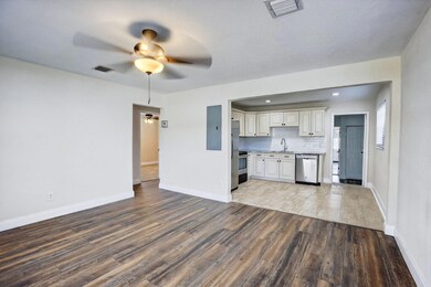 6338 SW 23rd St, Miramar, FL 33023 - photo 5