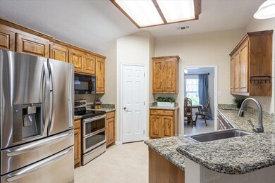 2809 Weylene Paseo, Granbury, TX 76049 - photo 6