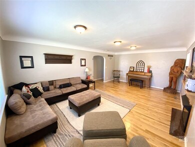 119 W 20th St, Burley, ID 83318 - photo 4