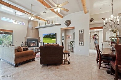 03-LIving Room
