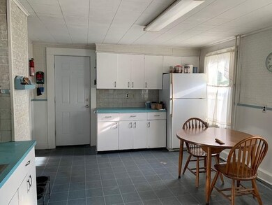 148 Forest St, Rutland, VT 05701 - photo 5