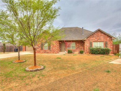 3201 Gabriel Ct, Moore, OK 73160 - photo 2