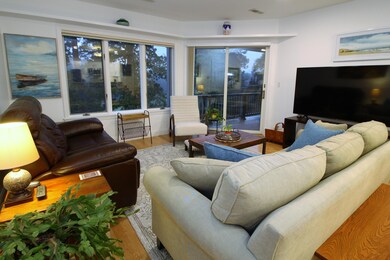 LIVING ROOM TO DECK