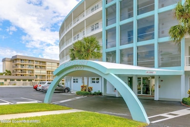 Crossway Beach Entrance
