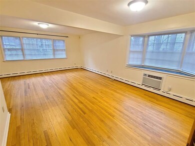 16 Orchard St, Woodcliff Lake, NJ 07677 - photo 4