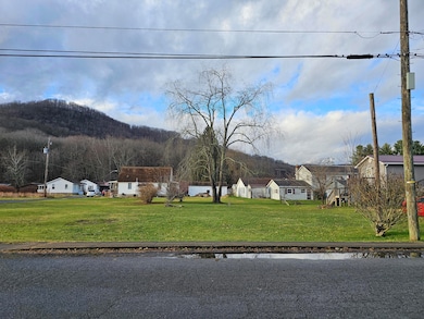 0 Horton Ave, Rainelle, WV 25962 - photo 2
