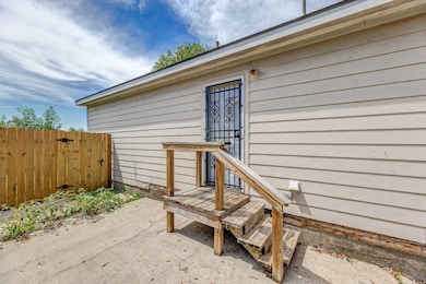 6004 Grace Ln, Houston, TX 77021 - photo 3