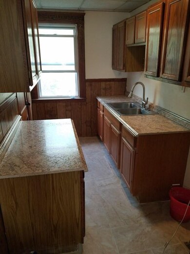 51 Perry Ave, Worcester, MA 01610 - photo 6