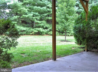 1026 Lindsay Ln, Hagerstown, MD 21742 - photo 6