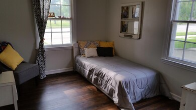 2nd bdrm<|><|>