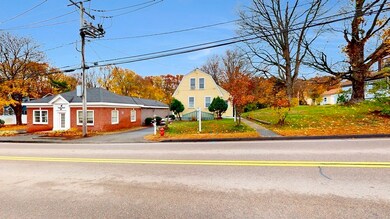 27 Maple St, Bellingham, MA 02019 - photo 2