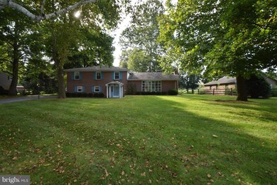 2382 Scotland Rd, Chambersburg, PA 17201 - photo 2
