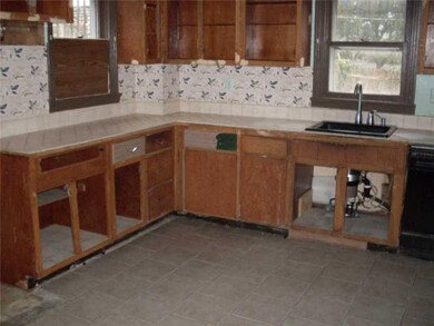 Cafeteria/Kitchen.