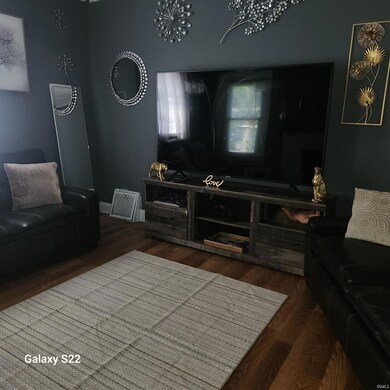 1817 Stevens Ave, Elkhart, IN 46516 - photo 3