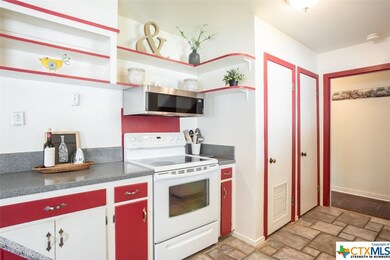 704 Morris Dr, Copperas Cove, TX 76522 - photo 7