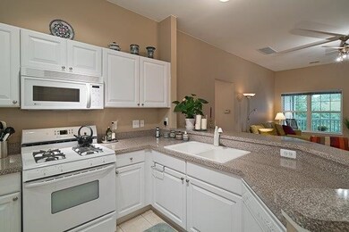 2797 S Knightsbridge Cir unit 67, Ann Arbor, MI 48105 - photo 6