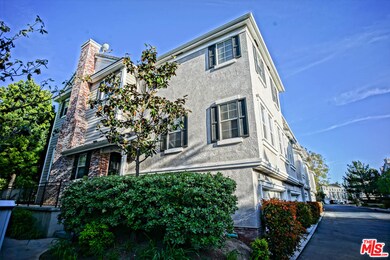 26832 Marina Point Ln unit 50, Valencia, CA 91355 - photo 2