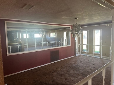 808 Flamingo Rd, Granbury, TX 76049 - photo 7