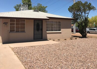 2246 N 21st Place, Phoenix, AZ 85006 - photo 3