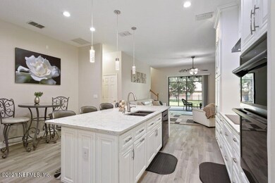 1555 Majestic View (16).jpg-SMALL
