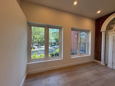 100 Captains Row unit 104, Chelsea, MA 02150 - photo 6