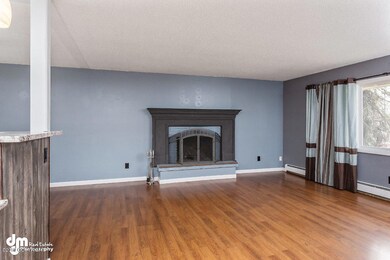 5061 Southampton Dr, Anchorage, AK 99503 - photo 4