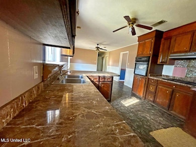 4867 Rosehaven Dr, Jackson, MS 39209 - photo 3