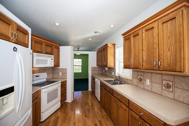 12550 E 46th Dr, Yuma, AZ 85367 - photo 3