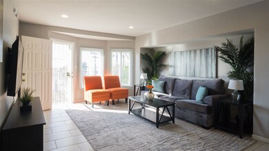 2157 Union