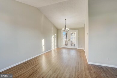 131 Independence Dr, Morrisville, PA 19067 - photo 7