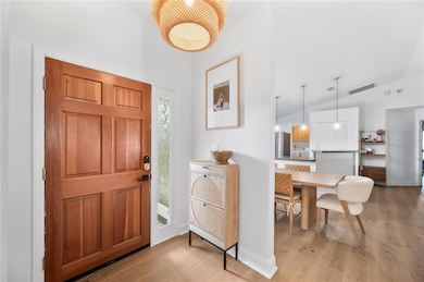 8741 Mount Royal Ln, Lakeland, FL 33809 - photo 6